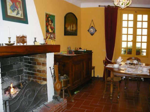 Le Pra De Pe Bed & Breakfast Cotignac Dış mekan fotoğraf